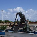 051 Een mooi standbeeld van de pescatore